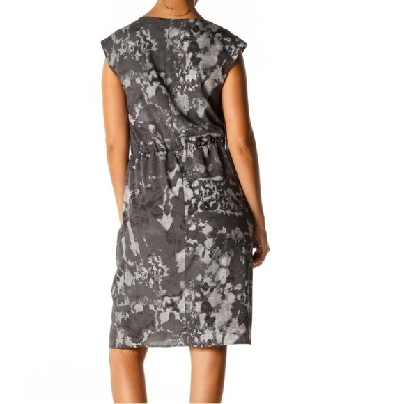 Loft Draped Front Gray Dress NWT Size 4 - Picture 3 of 9